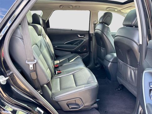 Used 2017 Hyundai Santa Fe AWD w/ SE Ultimate Tech Package 03 image 28