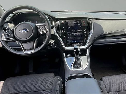 Used 2024 Subaru Outback Premium AWD/4WD image 7