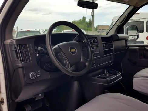 Used 2012 Chevrolet Express 3500 image 13