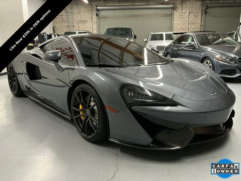 Used 2017 McLaren 570S image 4