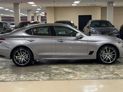 New 2026 Genesis G70 2.5T RWD image 3