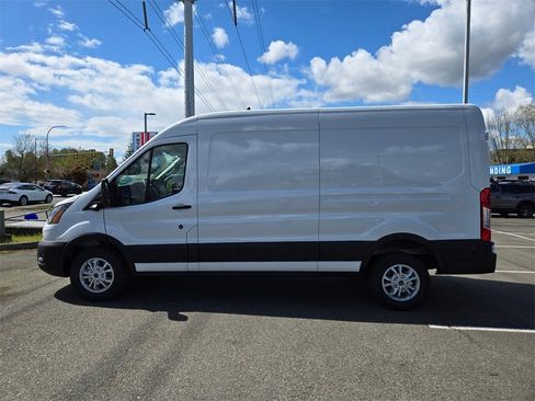 New 2025 Ford Transit 250 148 Medium Roof image 8
