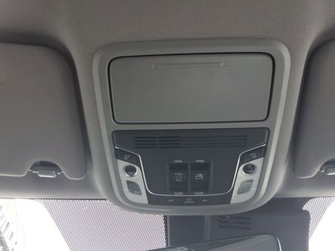 Used 2023 Honda Ridgeline RTL-E image 19