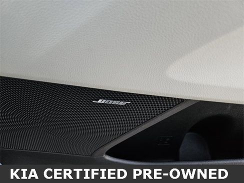 Certified 2023 Kia Sorento SX Prestige image 9