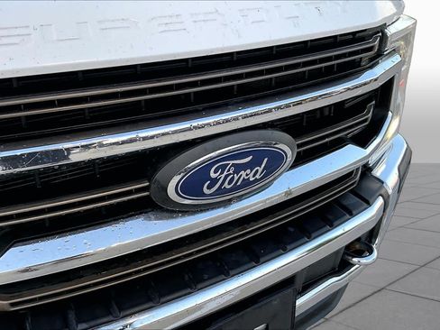 Used 2021 Ford F250 King Ranch w/ King Ranch Ultimate Package AWD/4WD image 34