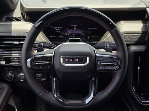 New 2026 GMC Yukon AT4 Ultimate AWD/4WD image 16