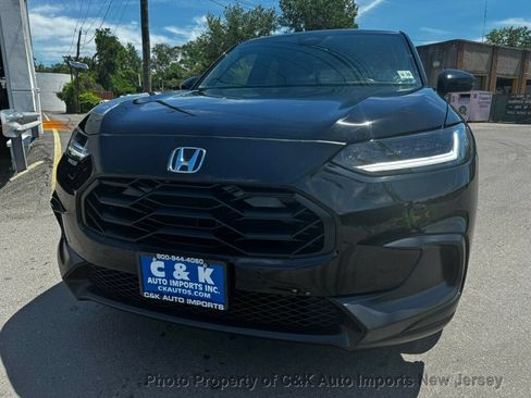 Used 2023 Honda HR-V Sport image 8