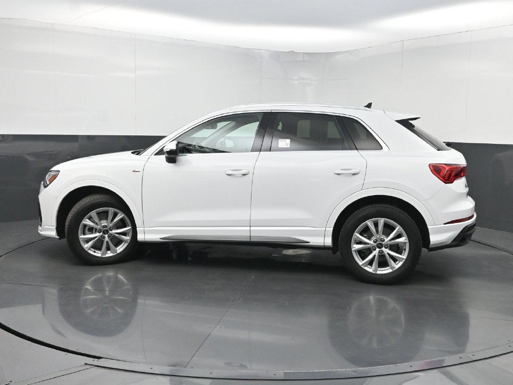 Used 2025 Audi Q3 2.0T Premium Plus w/ Premium Plus Package AWD/4WD image 41