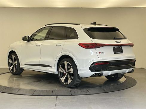 New 2026 Audi SQ5 Premium Plus AWD/4WD image 3