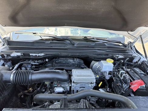 Used 2023 RAM 1500 Big Horn AWD/4WD image 34