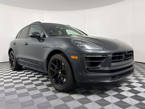 Certified 2025 Porsche Macan GTS AWD/4WD image 7