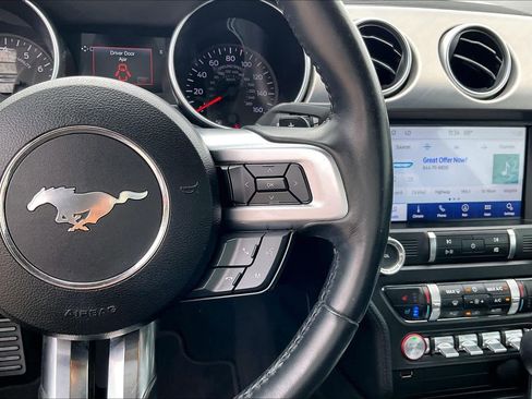 Used 2019 Ford Mustang GT Premium RWD image 21