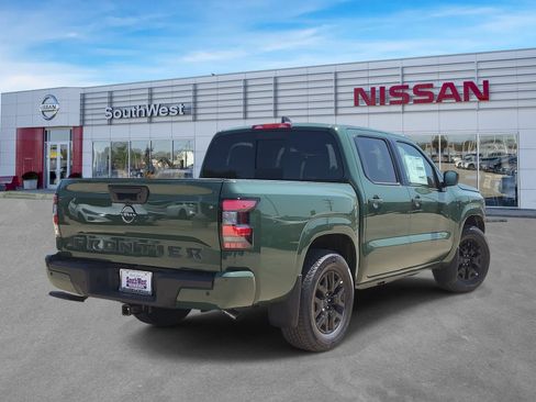 New 2026 Nissan Frontier SV w/ All-Weather Content Package RWD image 6