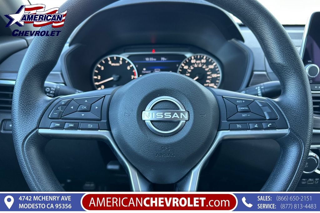 Used 2024 Nissan Altima 2.5 SV FWD image 30