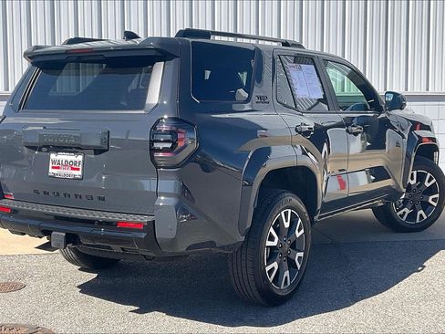Used 2026 Toyota 4Runner TRD Sport Premium w/ Tow Technology Package image 17