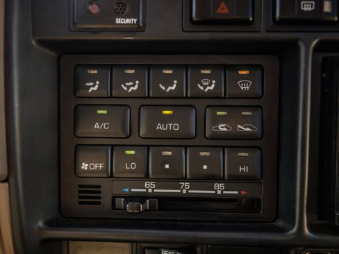 Used 1997 Lexus LX 450 4WD image 23