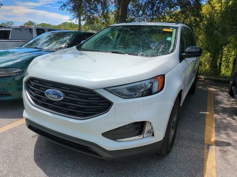 Used 2024 Ford Edge SEL w/ Sport Appearance Package AWD/4WD image 4