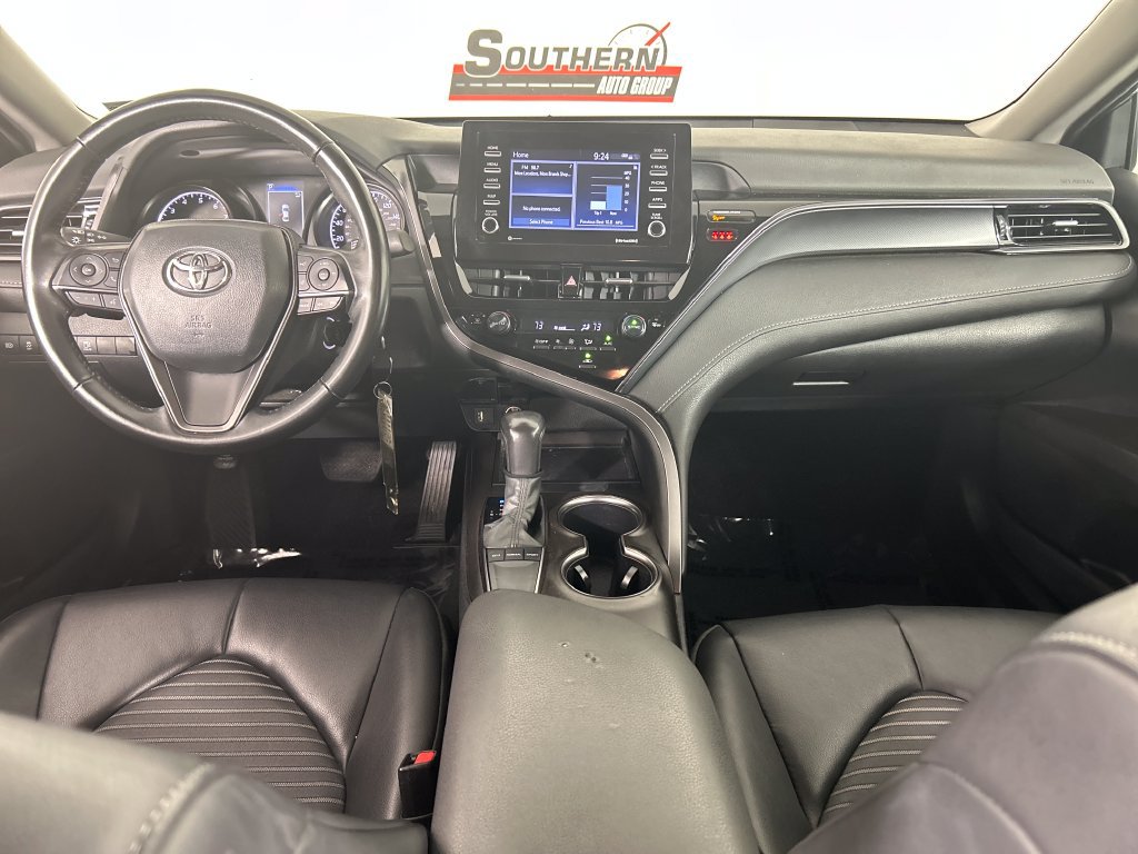 Used 2024 Toyota Camry SE FWD image 18