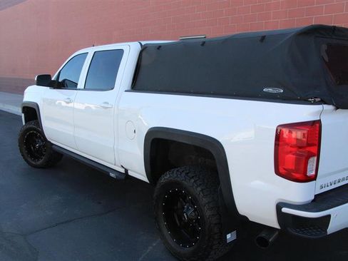 Used 2017 Chevrolet Silverado 1500 LTZ Z71 w/ LTZ Plus Package AWD/4WD image 12