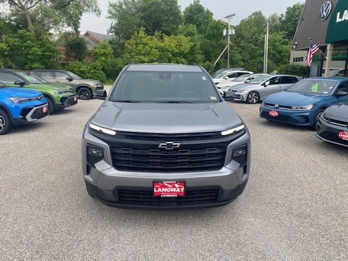 New 2025 Chevrolet Traverse LT w/ Midnight/Sport Edition image 2
