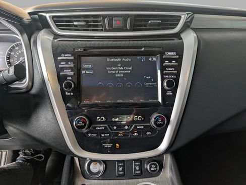 Used 2015 Nissan Murano SL w/ SL Technology Package AWD/4WD image 3