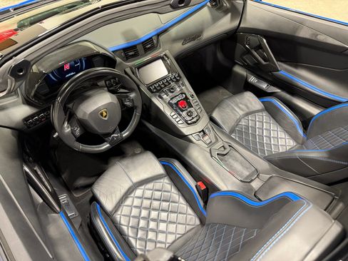 Used 2018 Lamborghini Aventador S AWD/4WD image 74