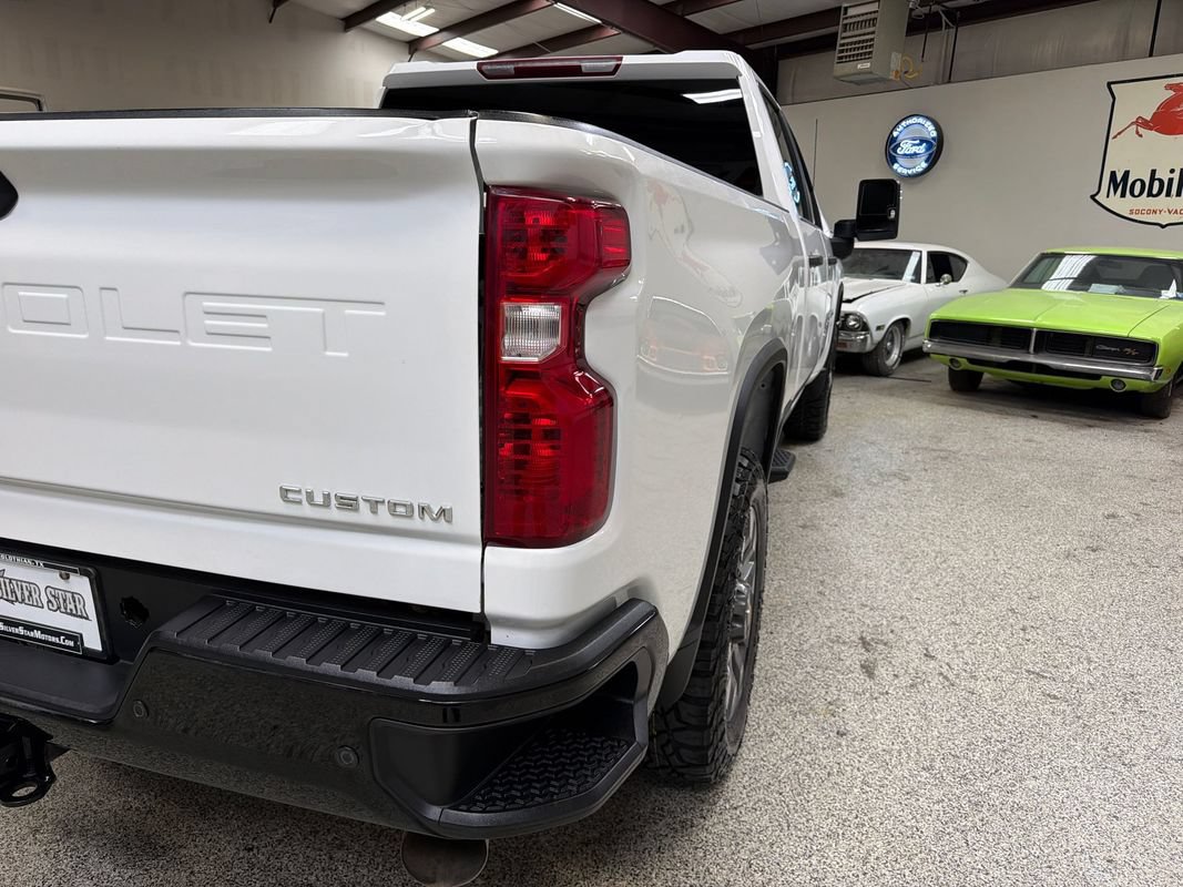Used 2024 Chevrolet Silverado 2500 Custom w/ Custom Value Package AWD/4WD image 16