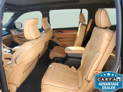 Used 2023 Jeep Grand Cherokee L Summit image 25