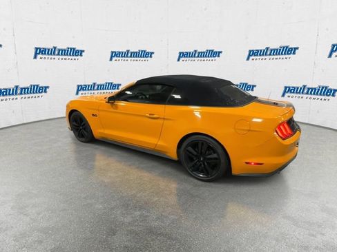 Used 2019 Ford Mustang GT Premium w/ Equipment Group 401A image 8
