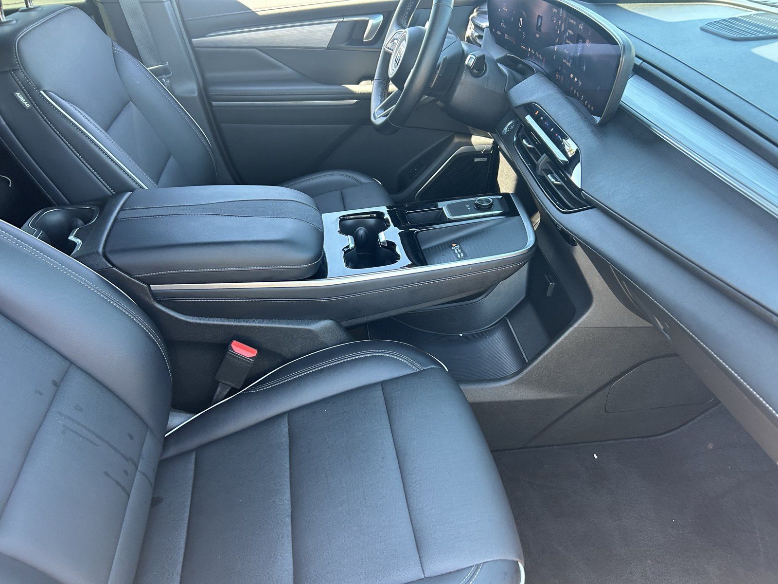 Certified 2026 Buick Enclave Preferred FWD image 12