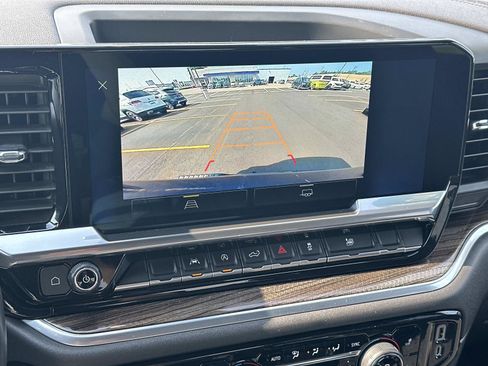 Certified 2022 Chevrolet Silverado 1500 RST w/ Max Trailering Package AWD/4WD image 27