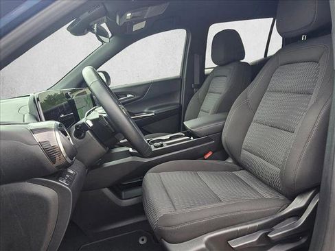 Certified 2026 Chevrolet Equinox LT w/ LPO, Floor Liner Package FWD image 17