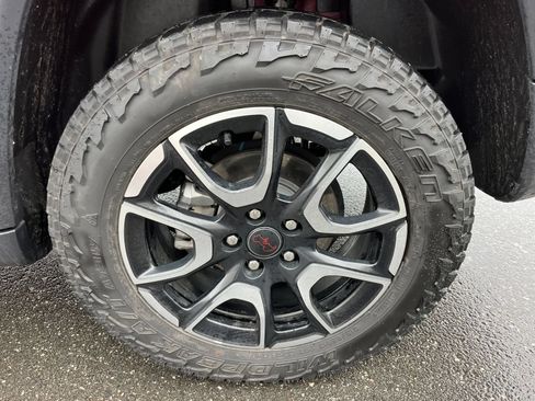 Used 2025 Jeep Compass Trailhawk AWD/4WD image 29