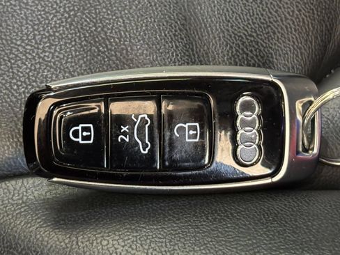 Used 2022 Audi Q7 2.0T Premium AWD/4WD image 22