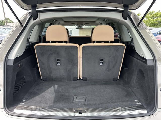 Used 2024 Audi Q7 2.0T Premium Plus w/ Premium Plus Package AWD/4WD image 10