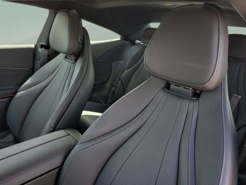 Used 2026 Mercedes-Benz CLE 300 4MATIC Coupe image 9