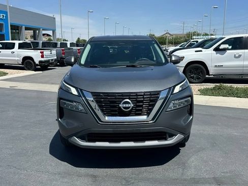 Used 2022 Nissan Rogue SV AWD/4WD image 11