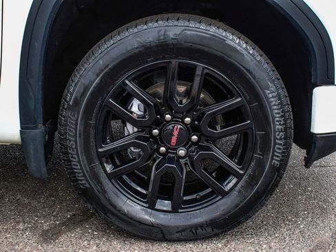 Used 2024 GMC Sierra 1500 Elevation image 7