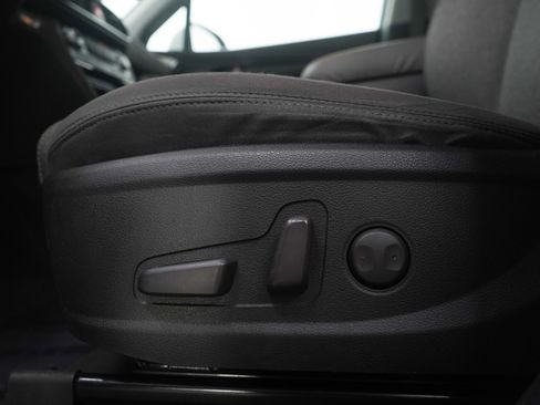 Used 2019 Hyundai Santa Fe SEL image 21