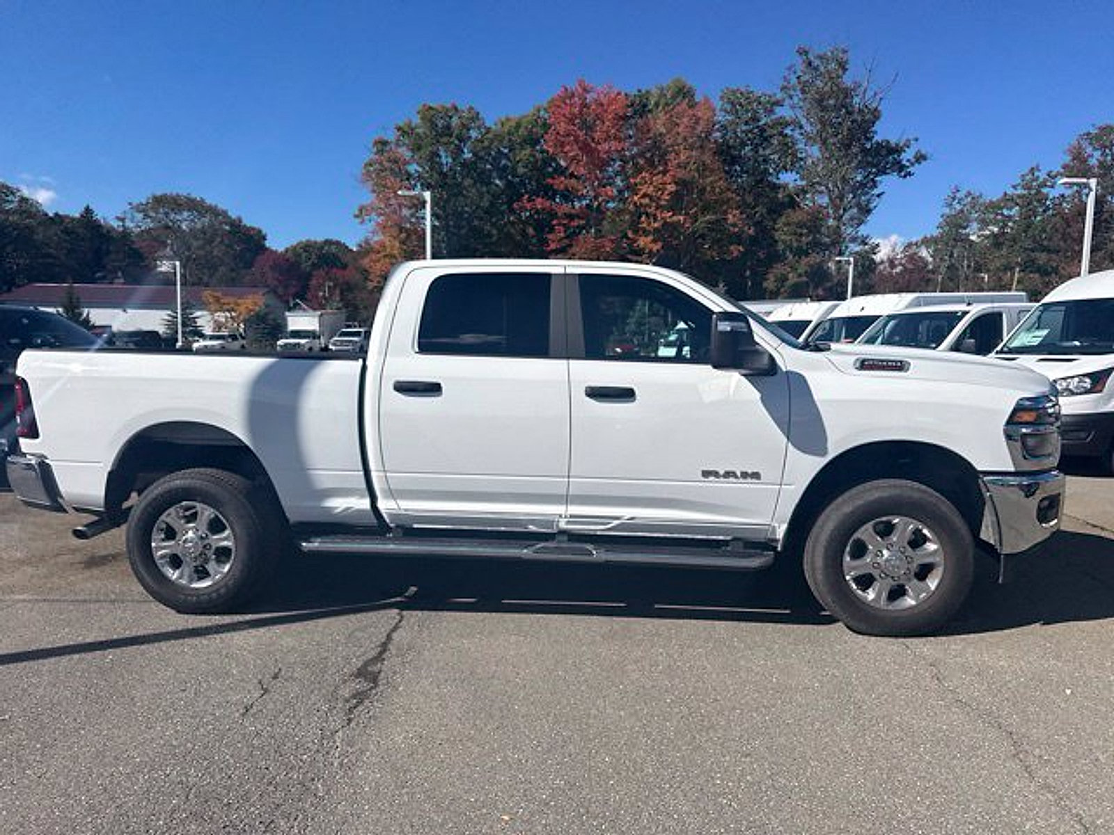 Used 2026 RAM 2500 Big Horn AWD/4WD image 4