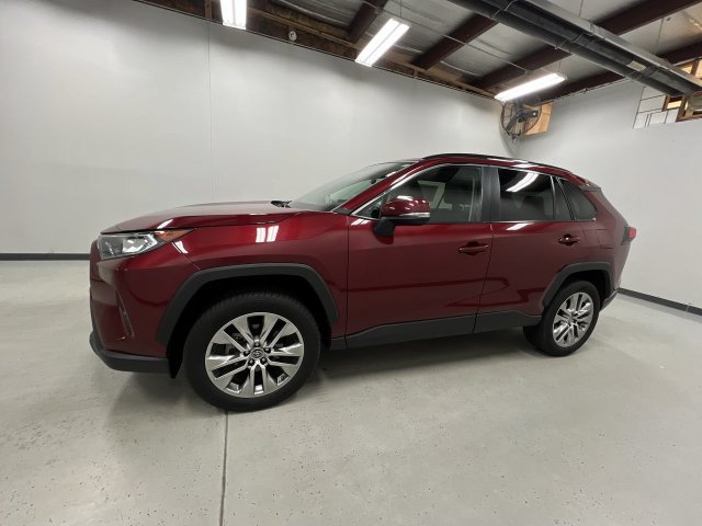 Certified 2019 Toyota RAV4 XLE Premium w/ Cold Weather Package AWD/4WD image 5