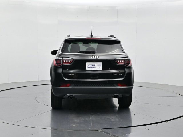 Used 2023 Jeep Compass Limited w/ Elite Group AWD/4WD image 8