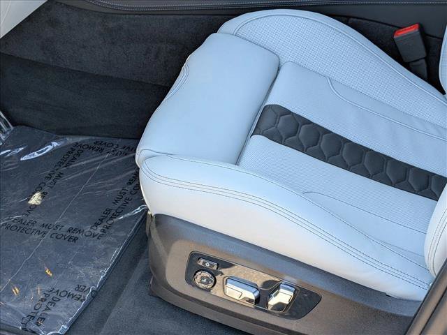 Used 2026 BMW X5 M Competition w/ Executive Package AWD/4WD image 4