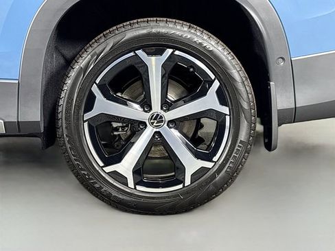 New 2026 Volkswagen Tiguan SE AWD/4WD image 33