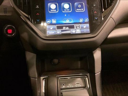 Used 2023 Subaru Ascent Onyx Edition Limited image 33