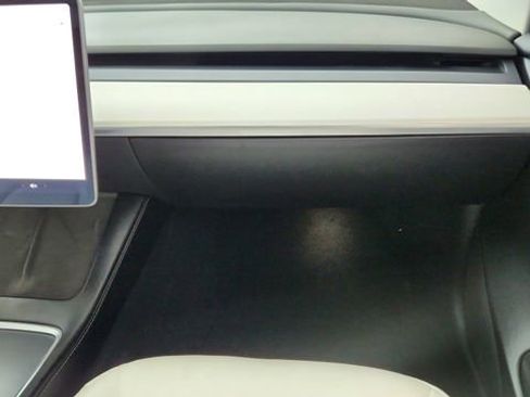 Used 2022 Tesla Model 3 Performance AWD/4WD image 36