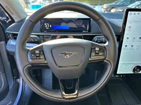 Used 2022 Ford Mustang Mach-E Select w/ Comfort/Technology Package image 18