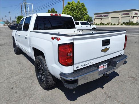 Used 2018 Chevrolet Silverado 1500 LT w/ Texas Edition AWD/4WD image 15