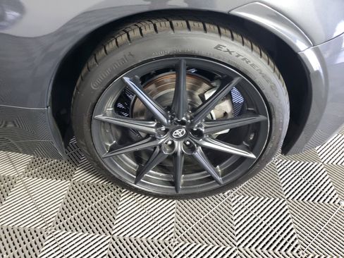 Used 2024 Toyota GR86 Premium RWD image 28