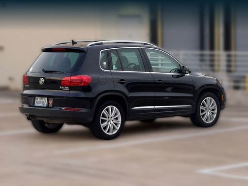 Used 2014 Volkswagen Tiguan SEL AWD/4WD image 7